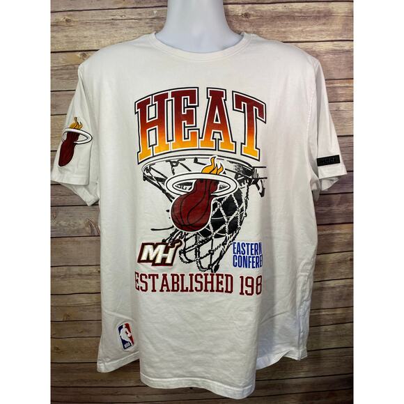 Miami Heat T-Shirt – Men’s 2XL, White Pro Standard Sport Fanatic Collection - Picture 1 of 10